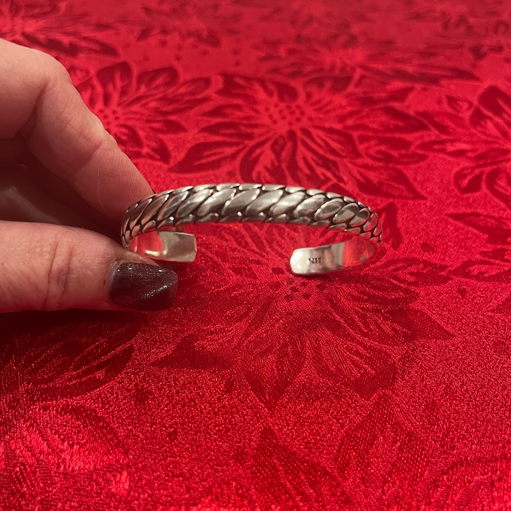 Sterling silver cuff bracelet - Picture 4 of 6